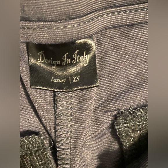 Design in Italy womens luxury pants - Picture 3 of 3